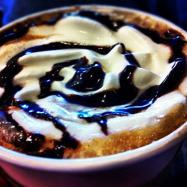 2/24/2012にJake C.がEspressos Coffeeで撮った写真