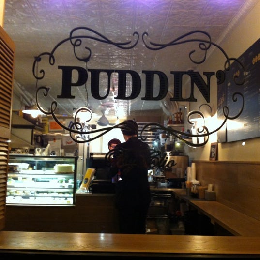 รูปภาพถ่ายที่ Puddin&#39; by Clio โดย Steve I. เมื่อ 5/18/2012