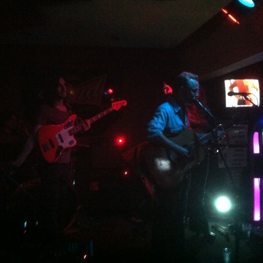 Photo taken at Olde Sedona Bar and Grill by Jenni L. on 4/14/2012
