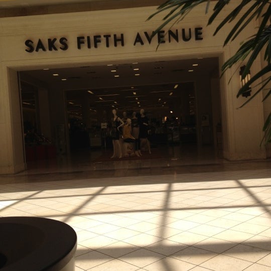 Photo taken at Saks Fifth Avenue by Eric L. on 4/17/2012