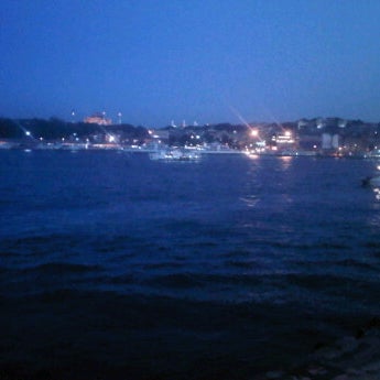 Foto tomada en Karaköy Liman Lokantası  por Volkan C. el 6/14/2012