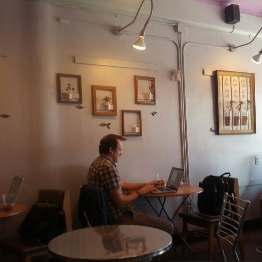 Photo taken at Kaldi Coffee by Photo L. on 2/24/2012