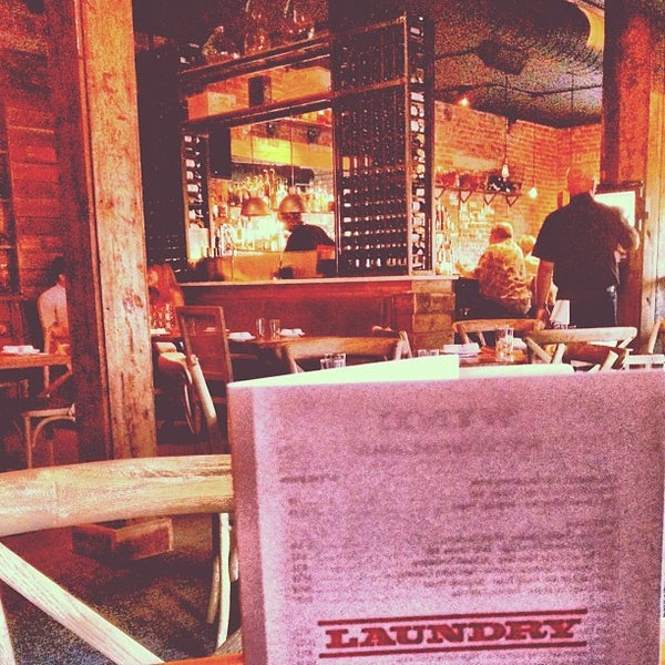 9/9/2012にM. E.がLaundry Restaurantで撮った写真
