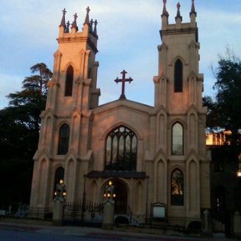 Foto tirada no(a) Trinity Episcopal Cathedral por Allison L. em 2/7/2012
