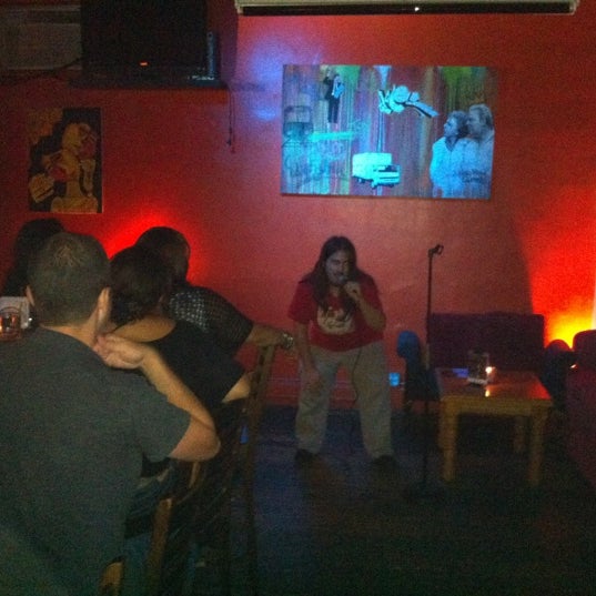 8/20/2012 tarihinde Borisziyaretçi tarafından Rapture Lounge'de çekilen fotoğraf
