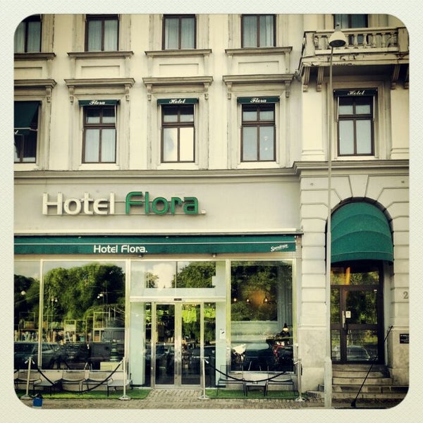 Photo taken at Hotel Flora by Ulf L. on 6/4/2012