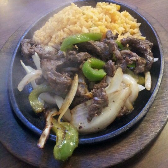 Photo prise au La Posada Mexican Restaurant par Quincy W. le3/10/2012