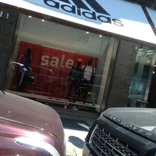 adidas Store (Jetzt geschlossen) – Sportzubehörladen in Buenos Aires -  Venezia