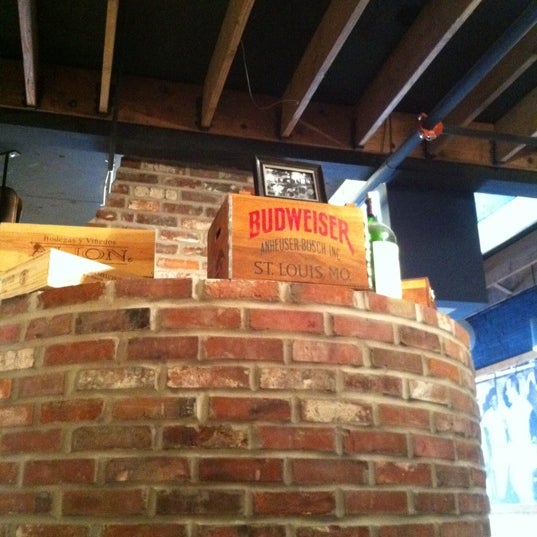 6/22/2012 tarihinde Matthew M.ziyaretçi tarafından EPIC Pizza &amp; Subs'de çekilen fotoğraf
