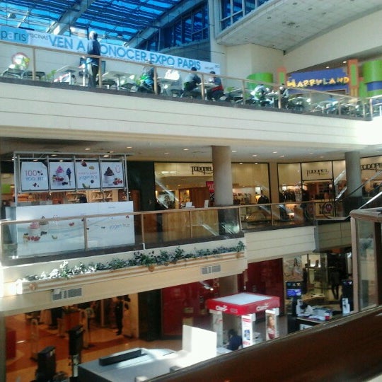 Photo taken at Mall Arauco Chillán by Nicole S. on 8/30/2012