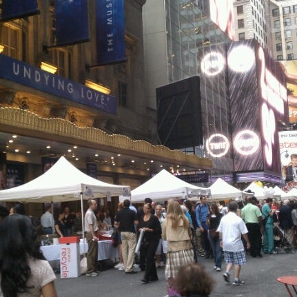 6/11/2012에 Quoc Vuong님이 Taste of Times Square에서 찍은 사진