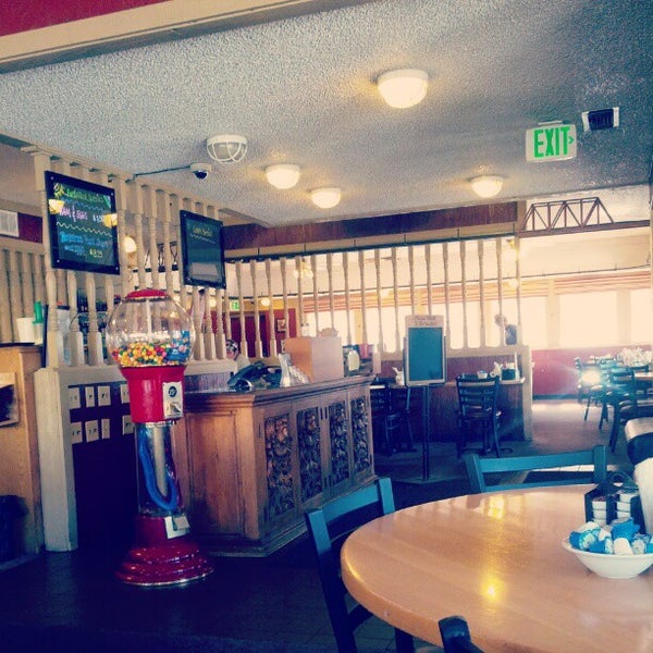 Photo taken at Breakfast Inn by Russ G. on 5/29/2012