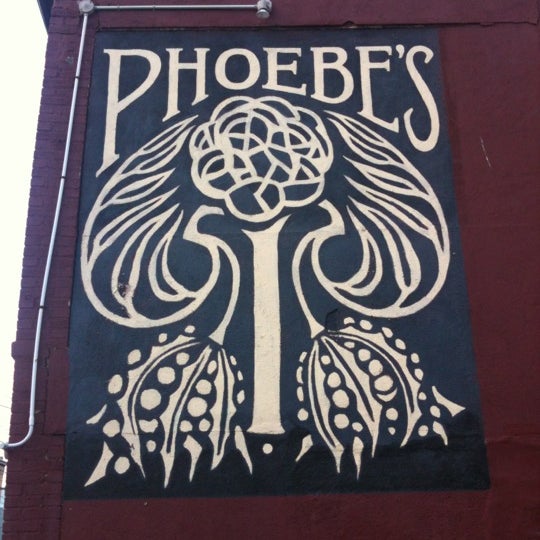 Снимок сделан в Phoebe&#39;s Restaurant and Coffee Lounge пользователем Brenda R. 3/27/2012