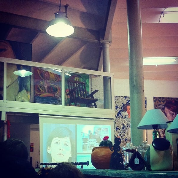 Photo taken at Wabi Sabi Shop Gallery by Nazaret E. on 2/10/2012