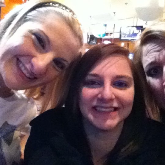 Photo taken at Sempeck&#39;s Bowling &amp; Entertainment by Sarah J. on 2/12/2012