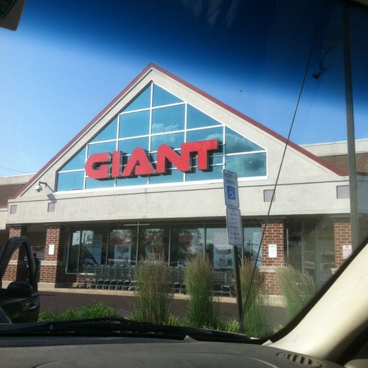 GIANT Food Stores Supermarket