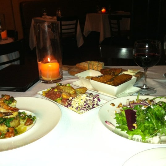 3/12/2012にNina S.がChablis Food + Wineで撮った写真