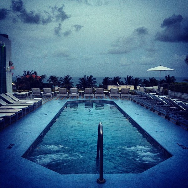 Снимок сделан в The Tony Hotel South Beach пользователем Alex P. 8/31/2012