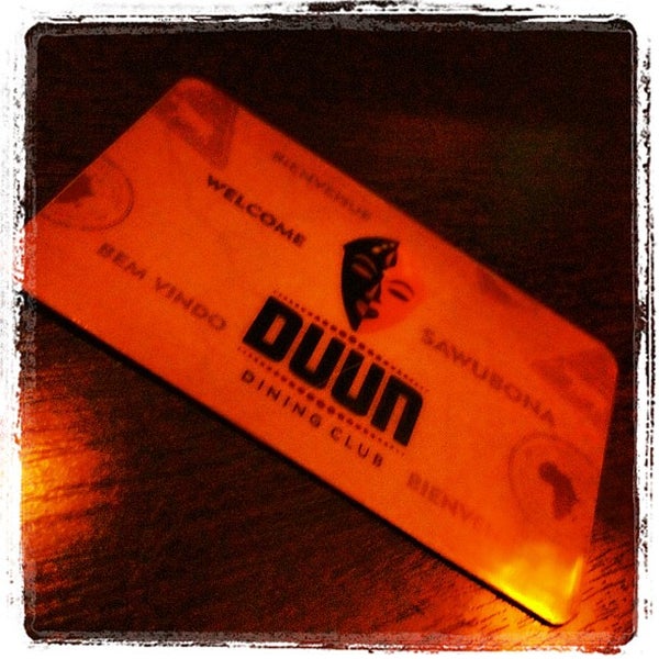 รูปภาพถ่ายที่ Duun Dining Club โดย ☀️🍻🏊 Fernando Z. เมื่อ 5/1/2012