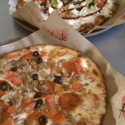 6/15/2012にZack A.がMod Pizzaで撮った写真