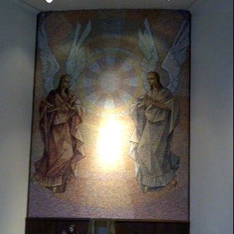 รูปภาพถ่ายที่ St. Monica Catholic Church โดย Starr G. เมื่อ 10/23/2011