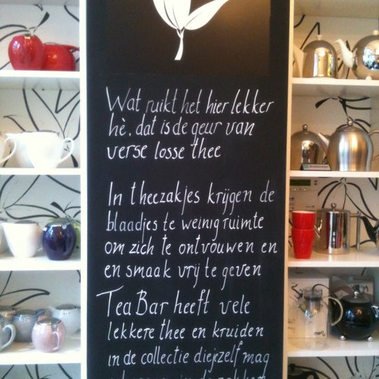 Снимок сделан в Tea Bar пользователем Magdelijn E. 12/10/2011