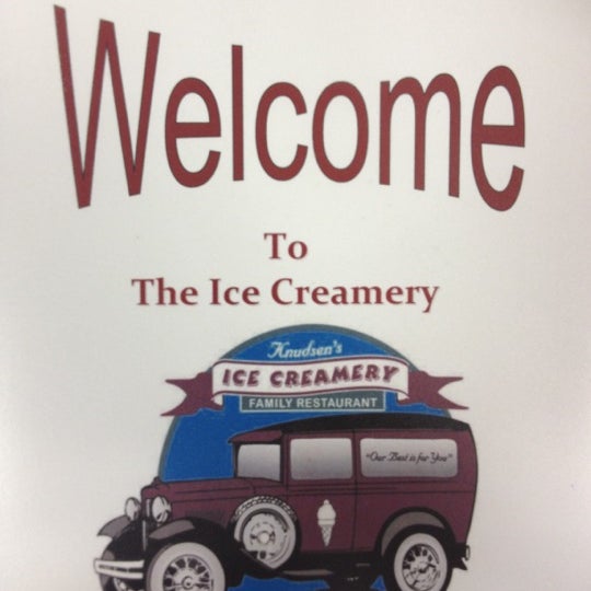 Das Foto wurde bei Knudsen&#39;s Ice Creamery von Michael N. am 8/20/2012 aufgenommen