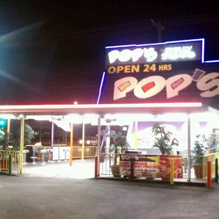 Photo taken at POP&#39;S Philly Steaks by Colby D. on 3/5/2012