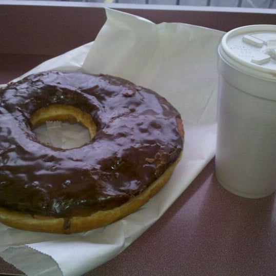 2/7/2012 tarihinde Erwin Brian E.ziyaretçi tarafından Dat Donut'de çekilen fotoğraf