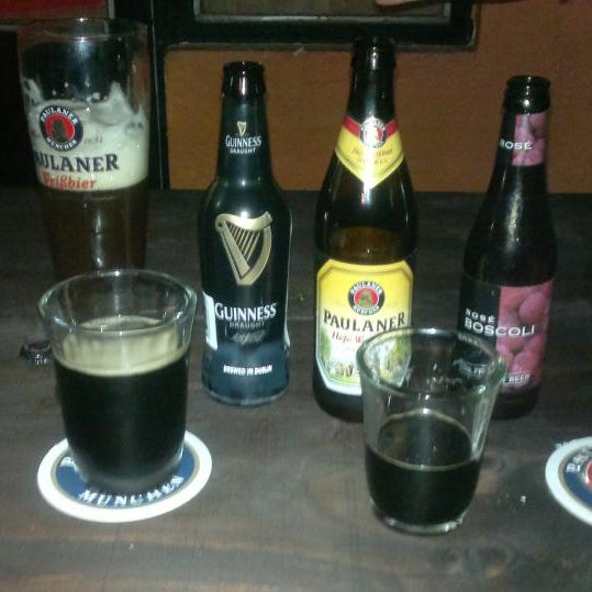 Photo taken at Fray Cerveando by date0 m. on 11/20/2011