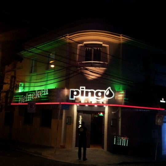 Photo taken at Bar do Pingo by Bruno D. on 2/2/2012