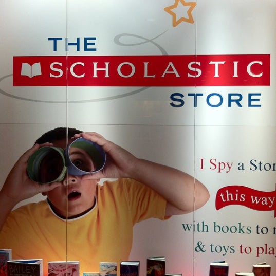 10/2/2011にMichael A.がThe Scholastic Storeで撮った写真