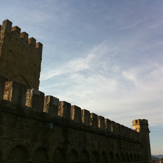 Foto tomada en Castello di Monterone  por Carolina G. el 5/30/2011