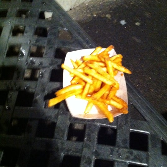 Хумус фаст фуд. Садик хадзовик. Pm lunch. Общество чистых тарелок владимирский 15. Общество чистых тарелок владимирский.