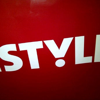 Photo prise au iSTYLE Apple Premium Reseller | آي ستايل par abdulaziz A. le1/14/2012