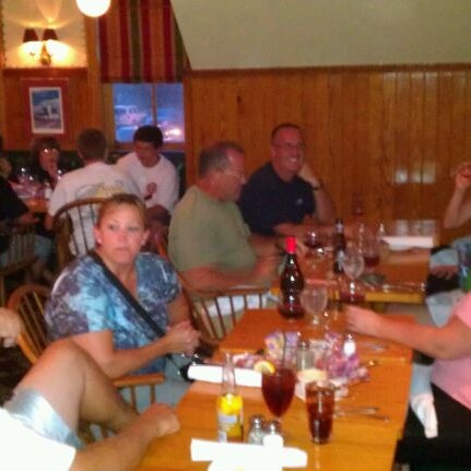 Photo taken at Owens&#39; Restaurant by Sam W. on 9/4/2011