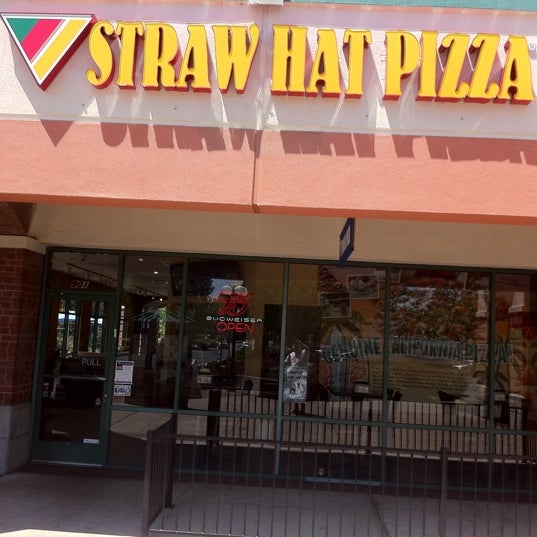 Straw Hat Pizza Pizzeria in Marina Village