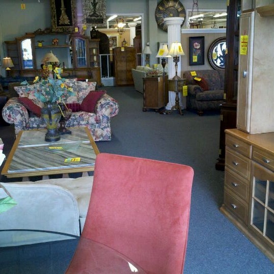 Upscale Consignment Furniture Home Store In North Sacramento