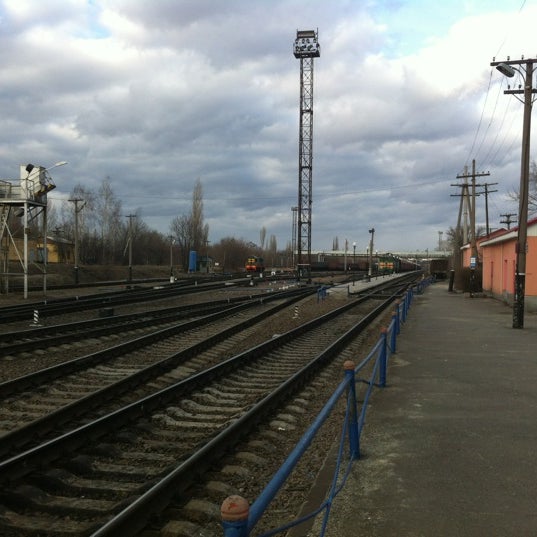 станция губкин пассажирский. станция губкин. валуйки белгородская область вокзал. жд вокзал губкин. станция губкин белгородская область.