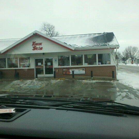 KWIK STAR 701 Denver, IA