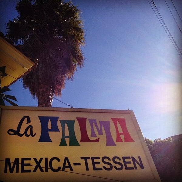 12/5/2011 tarihinde Willo S.ziyaretçi tarafından La Palma Mexicatessen Molino y Tortilleria'de çekilen fotoğraf