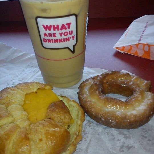 Photos at Dunkin' Donuts 27 tips from 1518 visitors