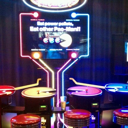Photo taken at Dave &amp; Buster&#39;s by Brad O. on 12/30/2011