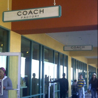 Photo taken at Barstow Factory Outlets by Izwan S. on 10/30/2011