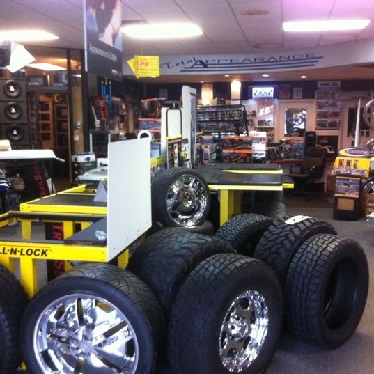 Total Appearance Automotive Repair Shop in Lawrenceville