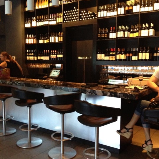 5/27/2012에 Maru D.님이 The Tasting Room Wine Bar &amp; Shop에서 찍은 사진