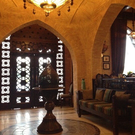 Samad Al Iraqi Restaurant  Ø¬Ù…ÙŠØ±Ø§ Ø§Ù„Ø«Ø§Ù†ÙŠØ©  207 tips