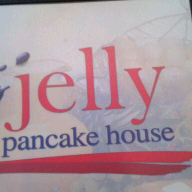 Photo prise au Jelly Pancake House par Mistress C. le10/15/2011