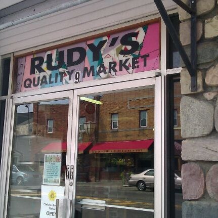 Photo taken at Rudy&#39;s Quality Market by Melissa B. on 8/17/2011