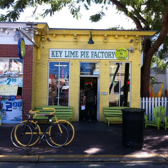 Photo taken at Key Lime Republic by Allison 🐥 B. on 12/25/2011